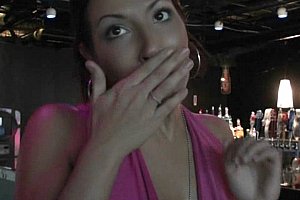 日本丰满护士bww